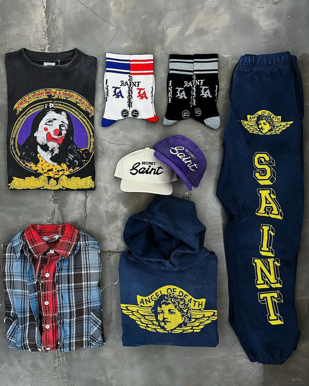 SAINT M×××××× ANGEL HOODIE/NAVY Angel Reborn Blue Hoodie Washed Blue S-XL Assute Garment Dyeing Full Clothes Water Fading Mud Dyeing Dirty Distress New Vintage Ceiling God Tailoring Original Super Loose Fit Customized Original Accessories God-level Print Restoration
